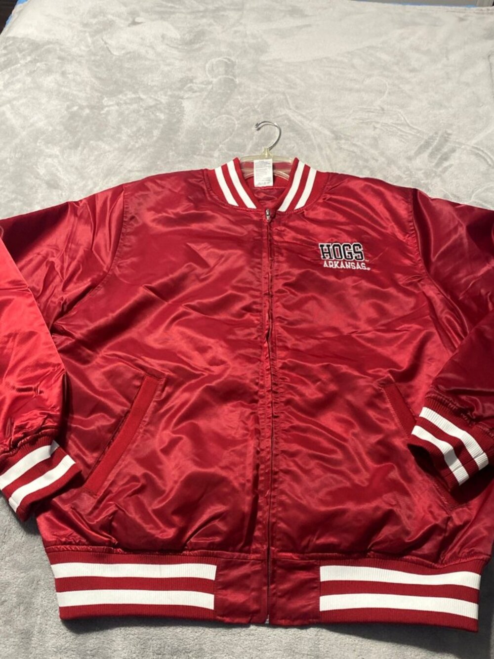 Arkansas Razorbacks Hogs Bomber Jacket Red Satin Russell NCAA College Men Large